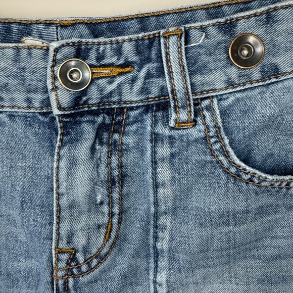 Free People low rise straight leg distressed hem button detail jeans size 25 - Picture 6 of 12